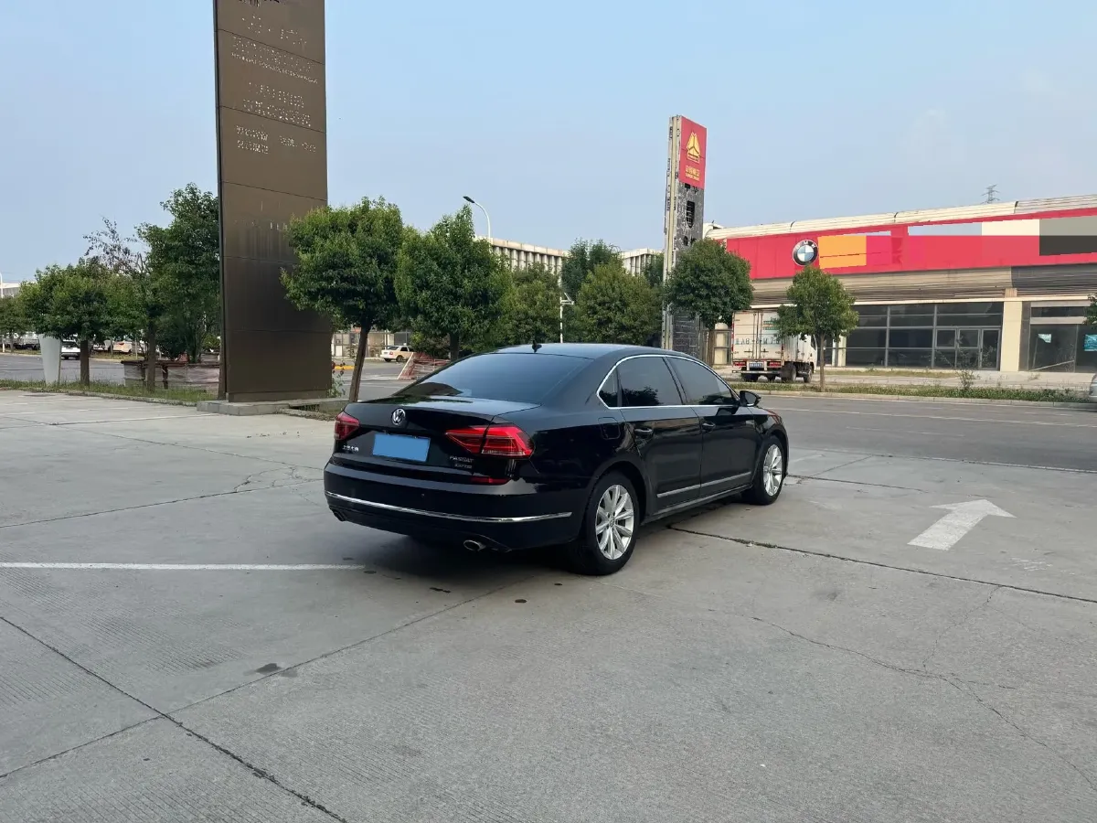 2017 Volkswagen Passat 1.8T 180HP L4 7DCT,autocango,china used car exporter,china ev exporter,chinese used car exporter,chinese used ev exporter
