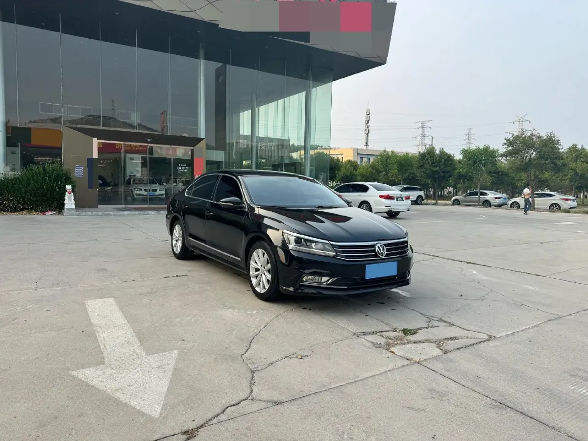 2017 Volkswagen Passat 1.8T 180HP L4 7DCT,autocango,china used car exporter,china ev exporter,chinese used car exporter,chinese used ev exporter