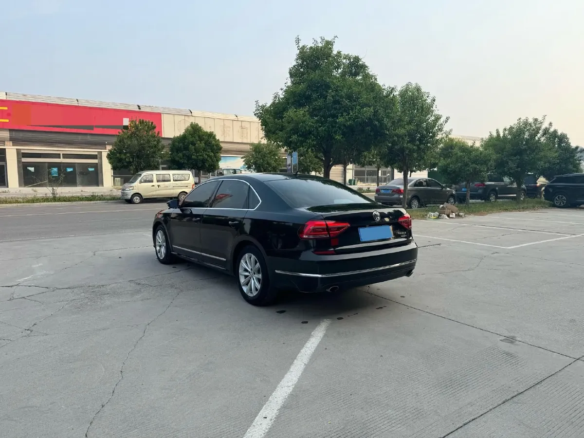 2017 Volkswagen Passat 1.8T 180HP L4 7DCT,autocango,china used car exporter,china ev exporter,chinese used car exporter,chinese used ev exporter