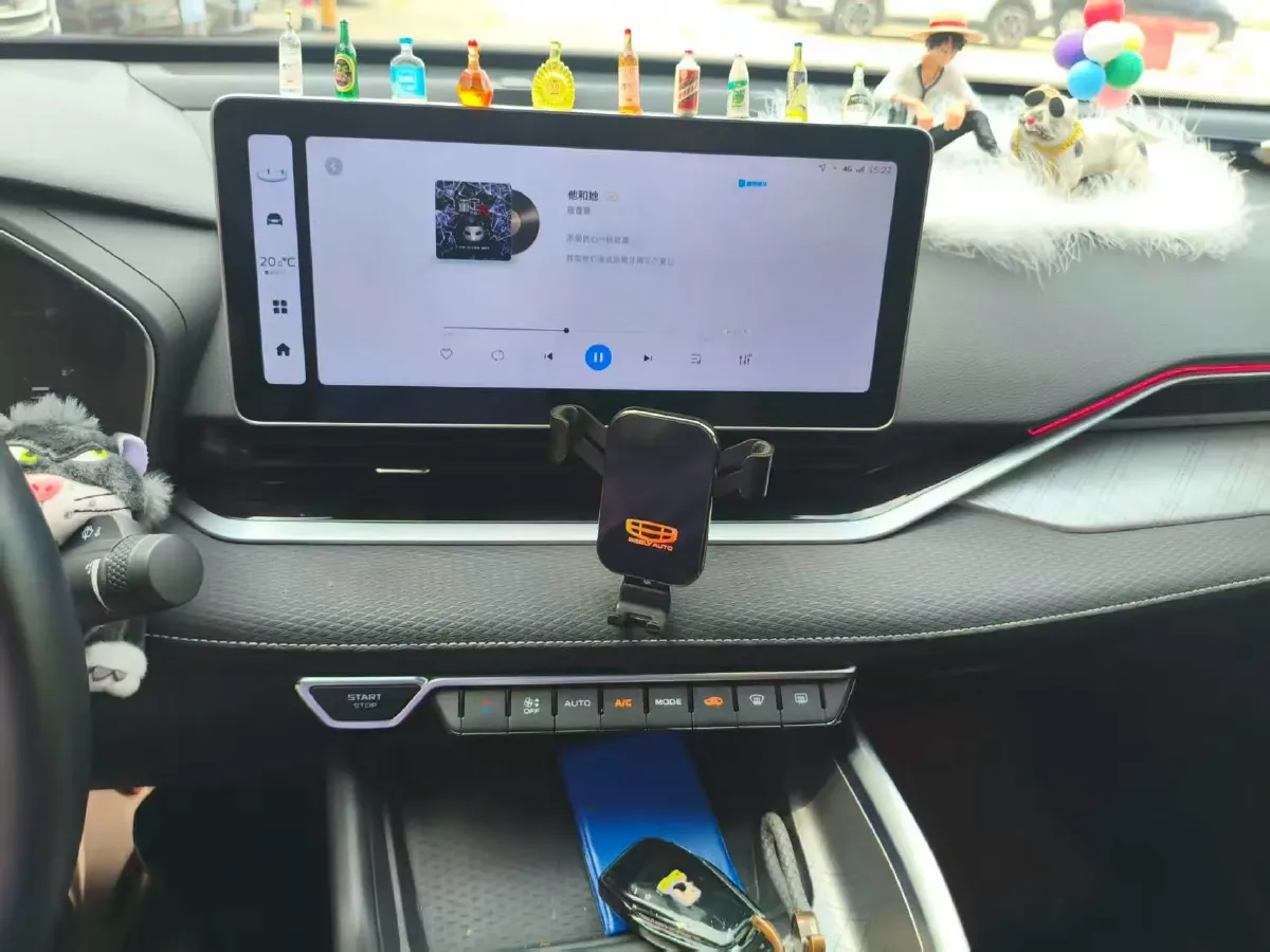 2023 Geely Preface 2.0T 190HP L4 7DCT,autocango,china used car exporter,china ev exporter,chinese used car exporter,chinese used ev exporter