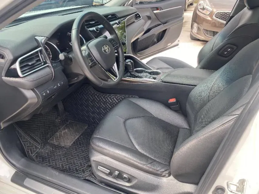 2019 Toyota Camry 2.5L 209HP L4 8AT,autocango,china used car exporter,china ev exporter,chinese used car exporter,chinese used ev exporter