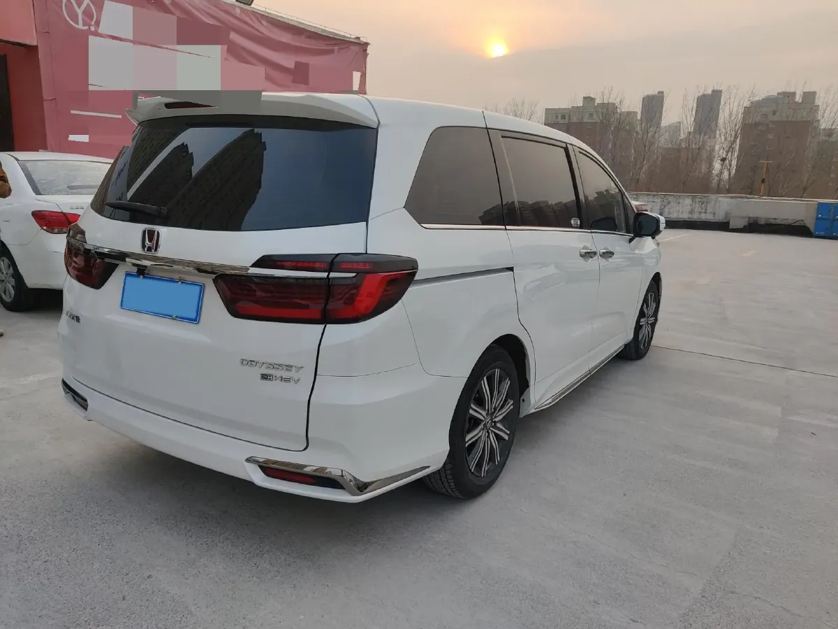2022 Honda Odyssey 2.0L 146HP L4 E-CVT Hybrid,autocango,china used car exporter,china ev exporter,chinese used car exporter,chinese used ev exporter