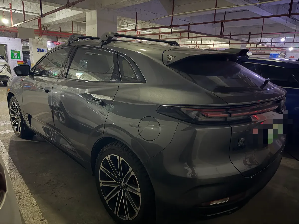 2023 ChangAn UNI-K iDD 1.5T 170HP L4 6TCT PHEV 28.39KWH,autocango,china used car exporter,china ev exporter,chinese used car exporter,chinese used ev exporter