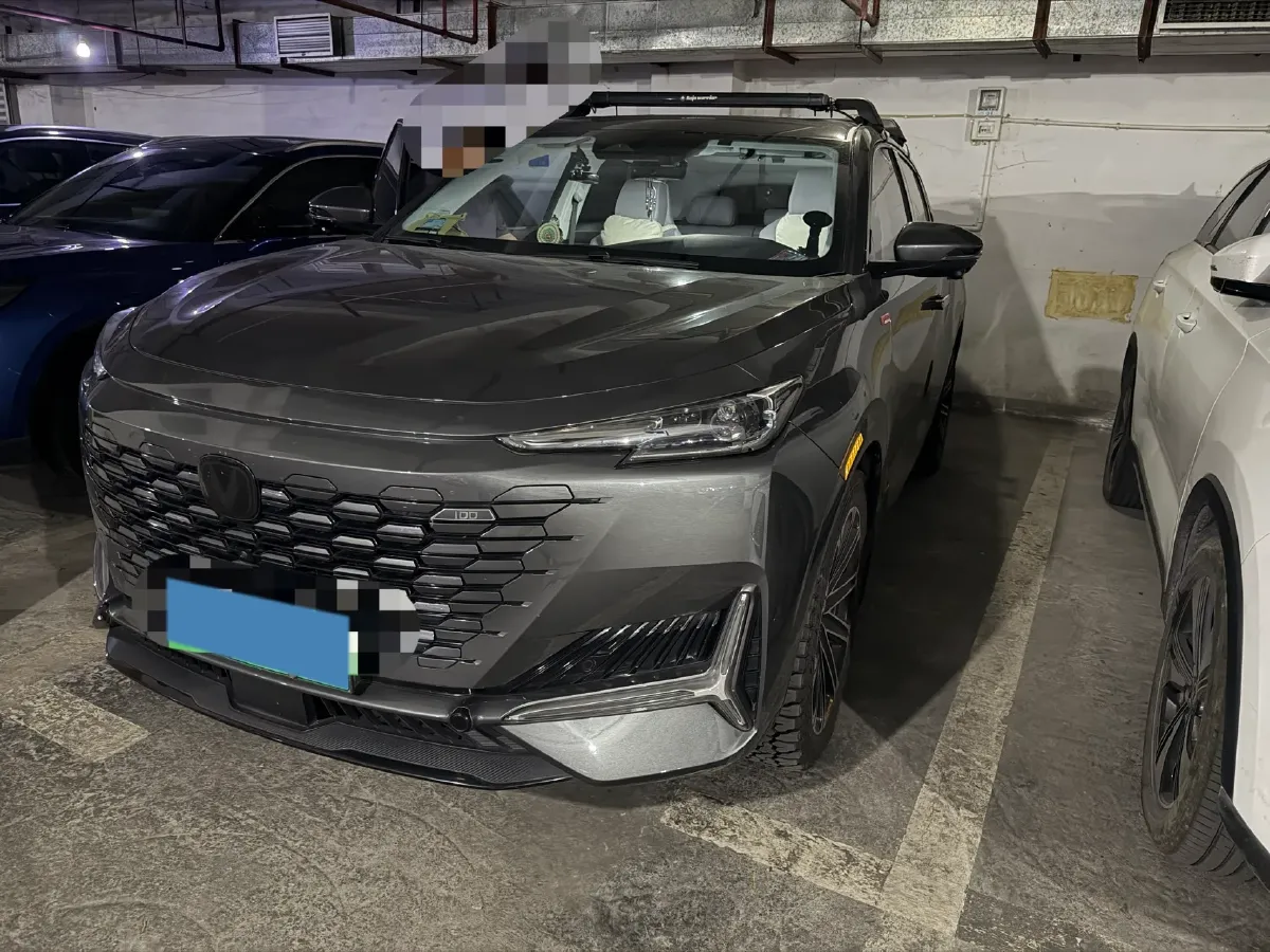 2023 ChangAn UNI-K iDD 1.5T 170HP L4 6TCT PHEV 28.39KWH,autocango,china used car exporter,china ev exporter,chinese used car exporter,chinese used ev exporter