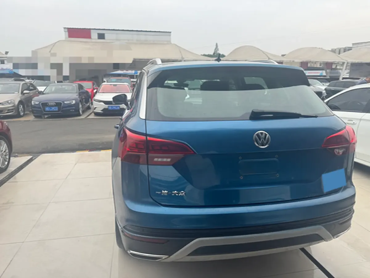 2019 Volkswagen Tayron 2.0T 186HP L4 7DCT,autocango,china used car exporter,china ev exporter,chinese used car exporter,chinese used ev exporter