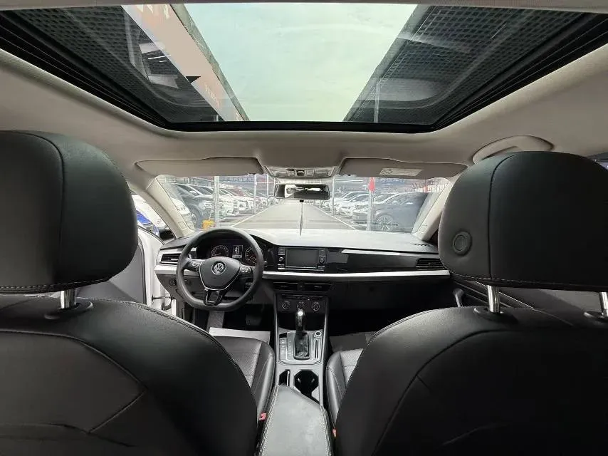 2019 Volkswagen Lavida 1.2T 116HP L4 7DCT,autocango,china used car exporter,china ev exporter,chinese used car exporter,chinese used ev exporter