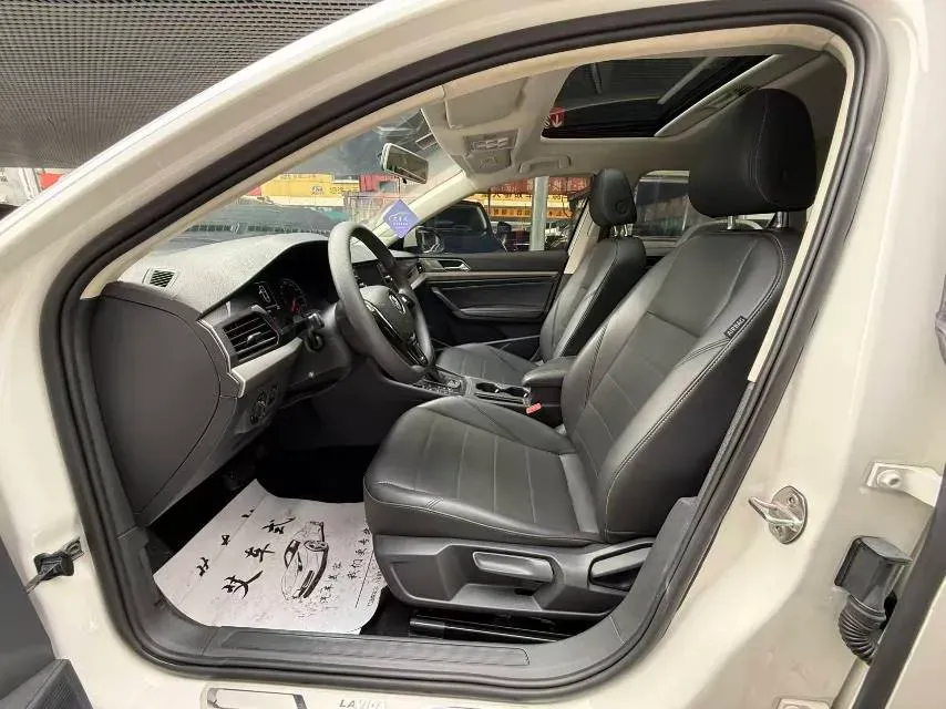 2019 Volkswagen Lavida 1.2T 116HP L4 7DCT,autocango,china used car exporter,china ev exporter,chinese used car exporter,chinese used ev exporter