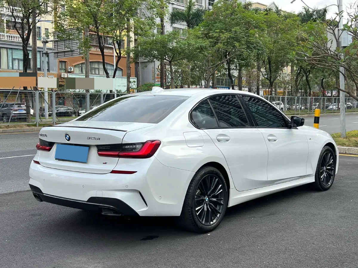 2021 BMW 3 Series 2.0T 184HP L4 8AT,autocango,china used car exporter,china ev exporter,chinese used car exporter,chinese used ev exporter