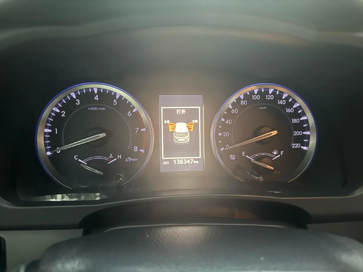 2018 Toyota Highlander 2.0T 220HP L4 6AT,autocango,china used car exporter,china ev exporter,chinese used car exporter,chinese used ev exporter