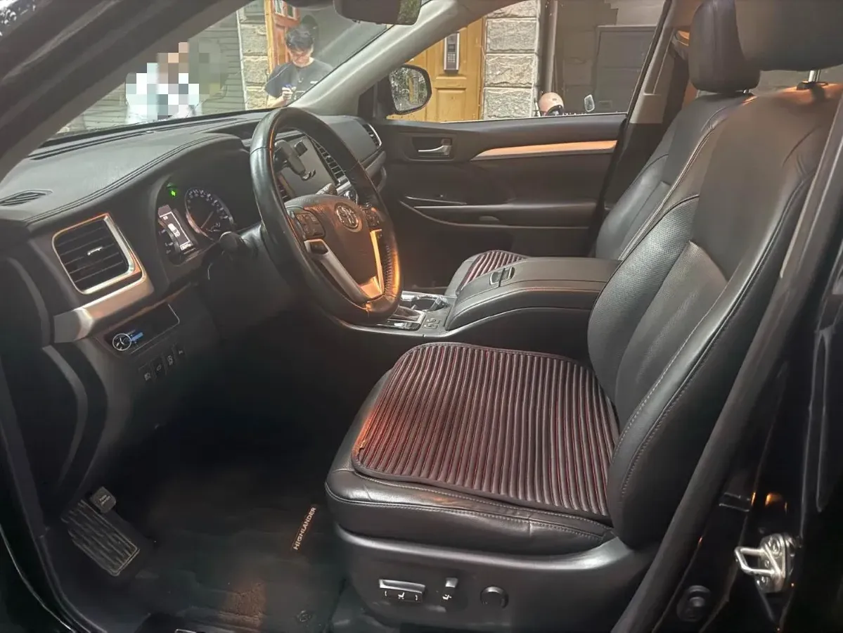 2018 Toyota Highlander 2.0T 220HP L4 6AT,autocango,china used car exporter,china ev exporter,chinese used car exporter,chinese used ev exporter