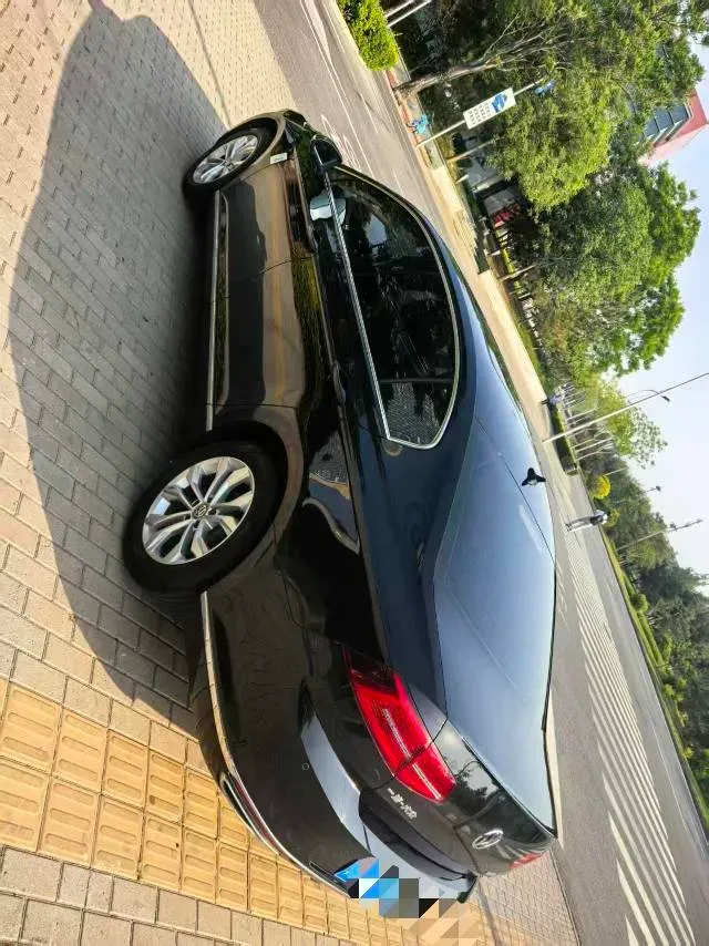 2019 Volkswagen Magotan 2.0T 186HP L4 7DCT,autocango,china used car exporter,china ev exporter,chinese used car exporter,chinese used ev exporter