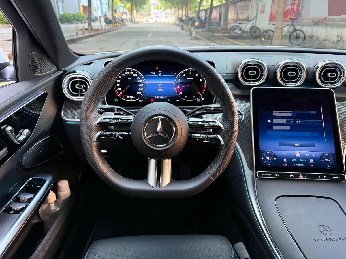 2024 Mercedes-Benz C Class 1.5T 204HP L4 9AT,autocango,china used car exporter,china ev exporter,chinese used car exporter,chinese used ev exporter