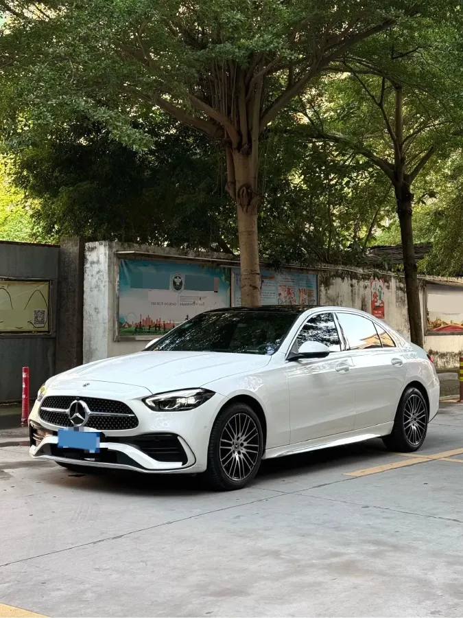 2024 Mercedes-Benz C Class 1.5T 204HP L4 9AT,autocango,china used car exporter,china ev exporter,chinese used car exporter,chinese used ev exporter