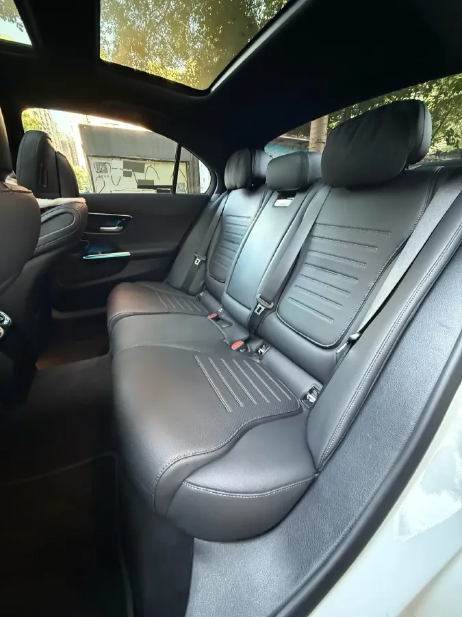 2024 Mercedes-Benz C Class 1.5T 204HP L4 9AT,autocango,china used car exporter,china ev exporter,chinese used car exporter,chinese used ev exporter