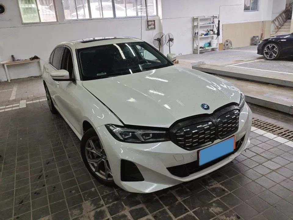 2023 BMW i3 BEV 79.05KWH,autocango,china used car exporter,china ev exporter,chinese used car exporter,chinese used ev exporter