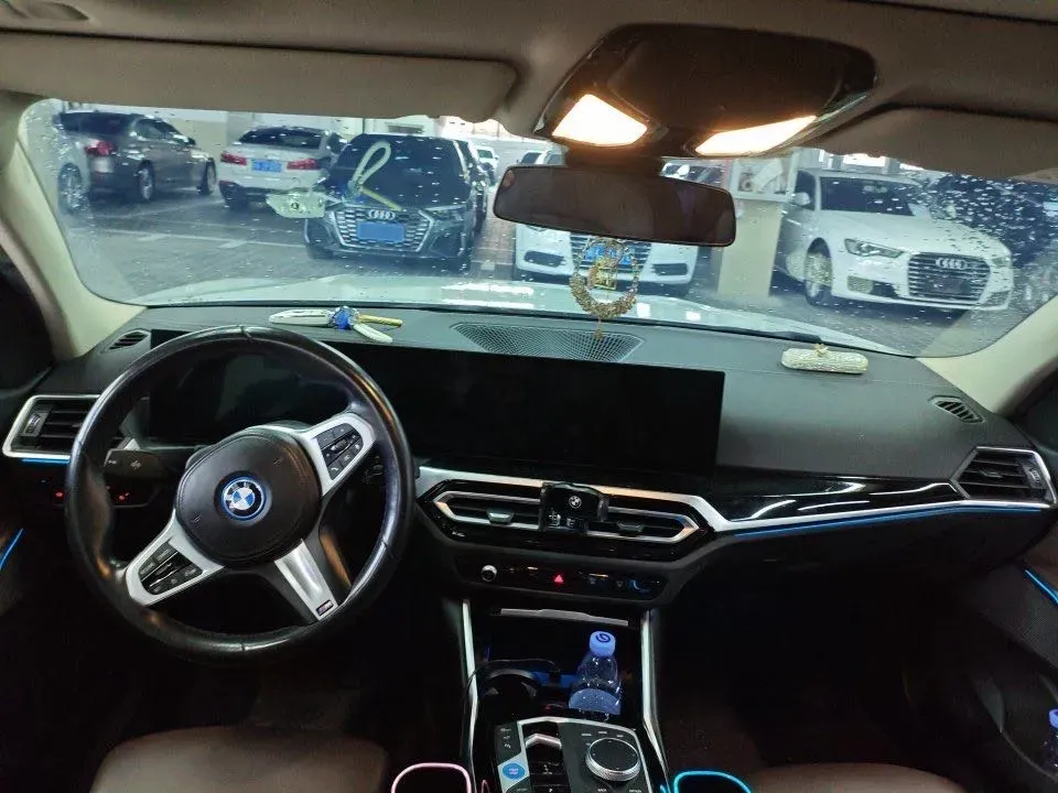 2023 BMW i3 BEV 79.05KWH,autocango,china used car exporter,china ev exporter,chinese used car exporter,chinese used ev exporter