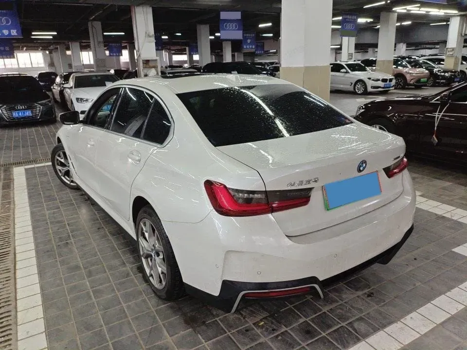 2023 BMW i3 BEV 79.05KWH,autocango,china used car exporter,china ev exporter,chinese used car exporter,chinese used ev exporter