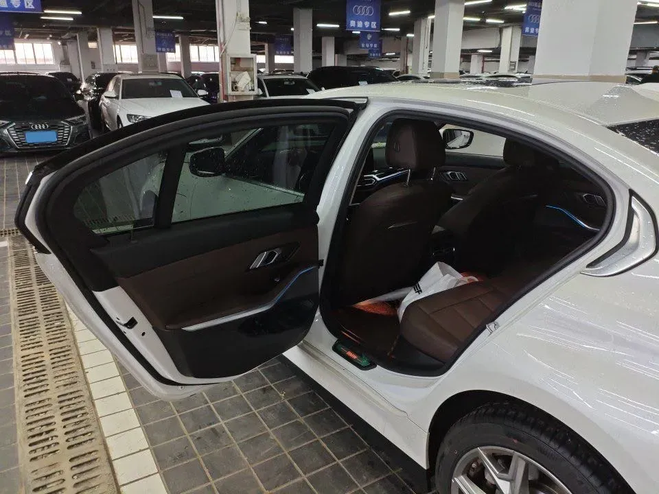 2023 BMW i3 BEV 79.05KWH,autocango,china used car exporter,china ev exporter,chinese used car exporter,chinese used ev exporter