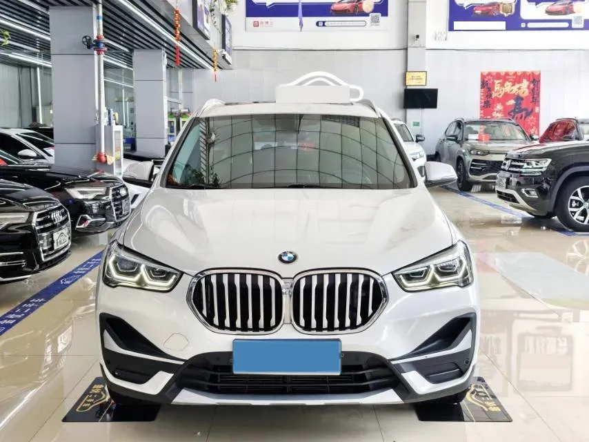 2020 BMW X1 1.5T 140HP L3 7DCT,autocango,china used car exporter,china ev exporter,chinese used car exporter,chinese used ev exporter