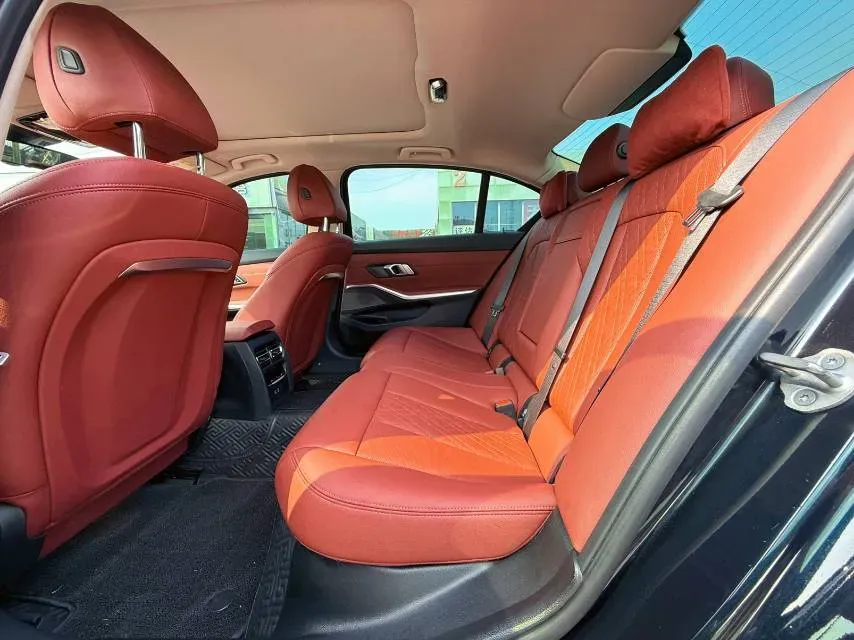 2024 BMW i3 BEV 70KWH,autocango,china used car exporter,china ev exporter,chinese used car exporter,chinese used ev exporter