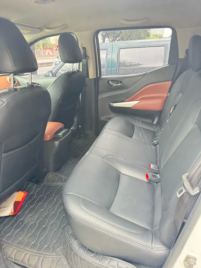 2020 Dongfeng RuiQi 6 2.3T 163HP L4 8AT,autocango,china used car exporter,china ev exporter,chinese used car exporter,chinese used ev exporter