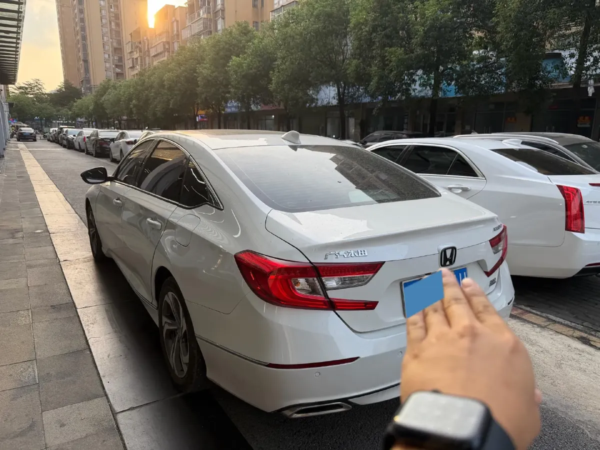 2018 Honda Accord 1.5T 194HP L4 CVT,autocango,china used car exporter,china ev exporter,chinese used car exporter,chinese used ev exporter