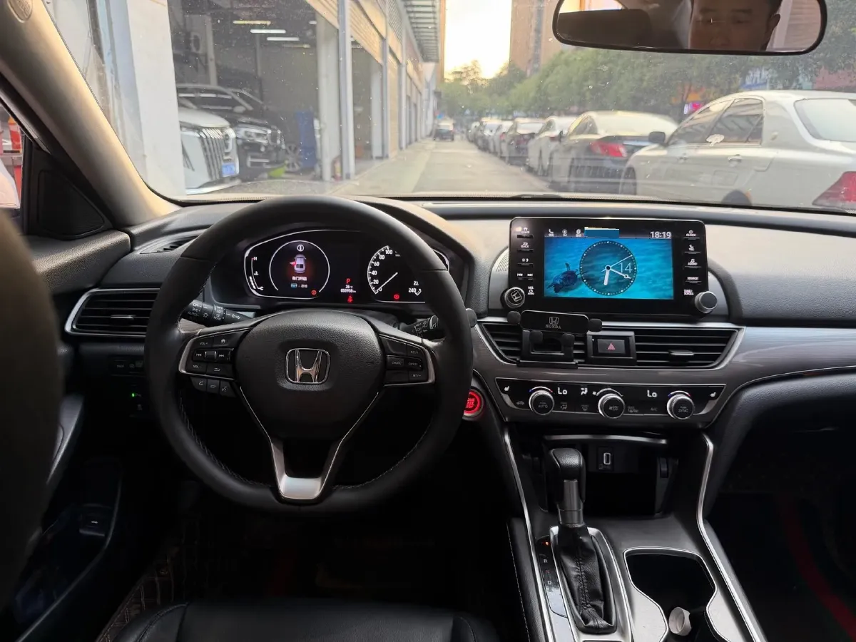 2018 Honda Accord 1.5T 194HP L4 CVT,autocango,china used car exporter,china ev exporter,chinese used car exporter,chinese used ev exporter