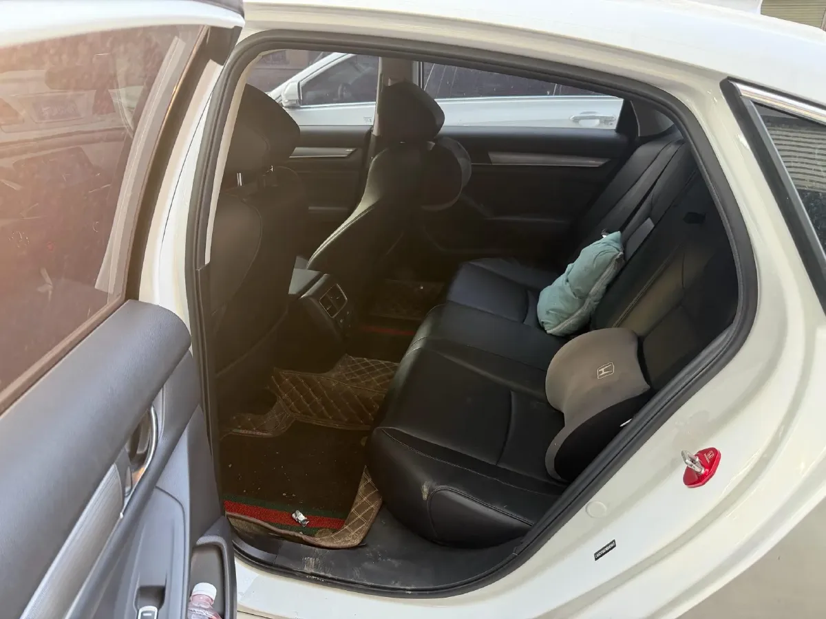 2018 Honda Accord 1.5T 194HP L4 CVT,autocango,china used car exporter,china ev exporter,chinese used car exporter,chinese used ev exporter