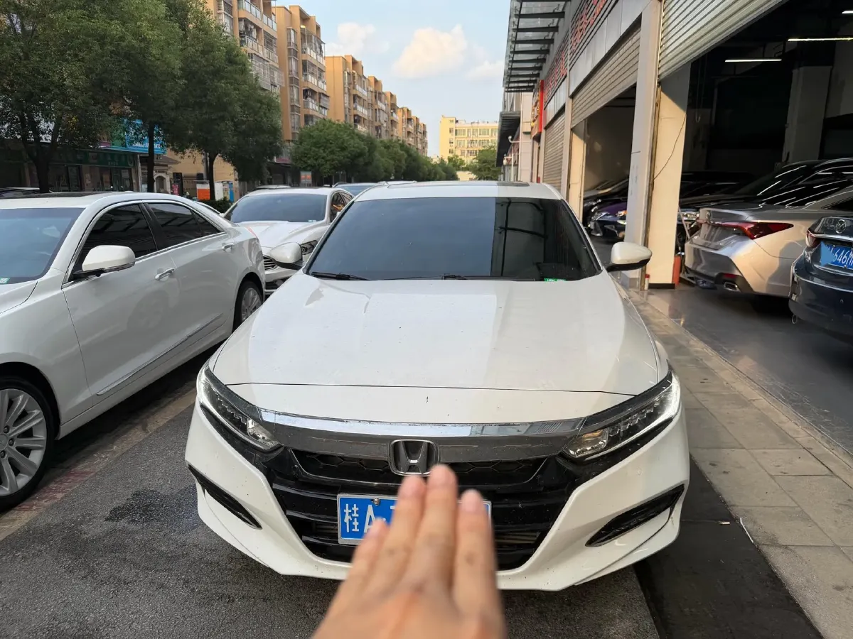 2018 Honda Accord 1.5T 194HP L4 CVT,autocango,china used car exporter,china ev exporter,chinese used car exporter,chinese used ev exporter