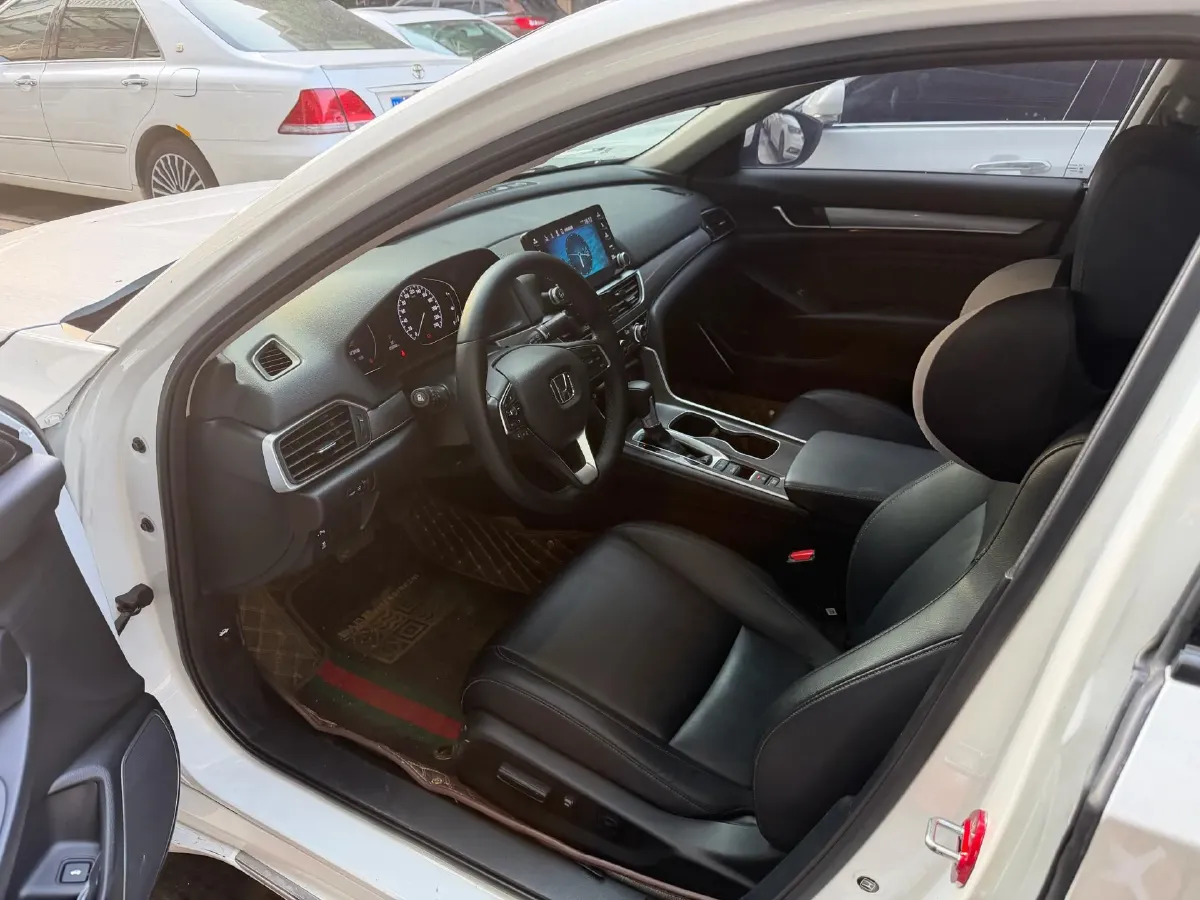2018 Honda Accord 1.5T 194HP L4 CVT,autocango,china used car exporter,china ev exporter,chinese used car exporter,chinese used ev exporter