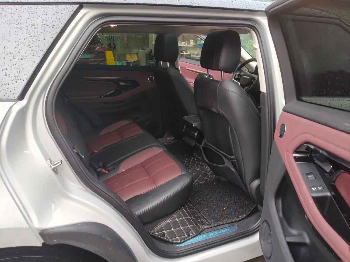 2023 Land Rover Range Rover Evoque 2.0T 249HP L4 9AT,autocango,china used car exporter,china ev exporter,chinese used car exporter,chinese used ev exporter