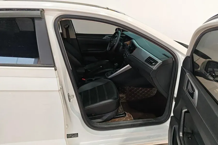 2021 Volkswagen Polo 1.5L 113HP L4 6AT,autocango,china used car exporter,china ev exporter,chinese used car exporter,chinese used ev exporter