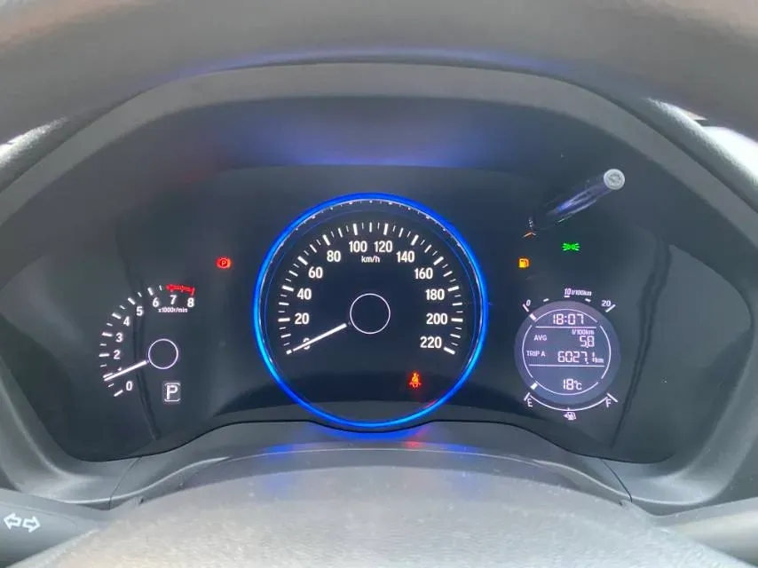 2022 Honda Vezel 1.5L 131HP L4 CVT,autocango,china used car exporter,china ev exporter,chinese used car exporter,chinese used ev exporter