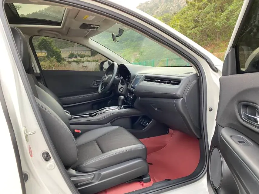 2022 Honda Vezel 1.5L 131HP L4 CVT,autocango,china used car exporter,china ev exporter,chinese used car exporter,chinese used ev exporter