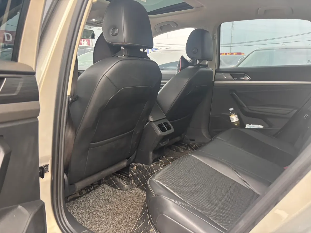 2019 Volkswagen Lavida 1.2T 116HP L4 7DCT,autocango,china used car exporter,china ev exporter,chinese used car exporter,chinese used ev exporter
