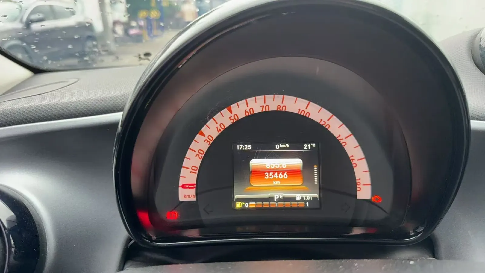 2016 Smart smart forfour 1.0L 71HP L3 6DCT,autocango,china used car exporter,china ev exporter,chinese used car exporter,chinese used ev exporter