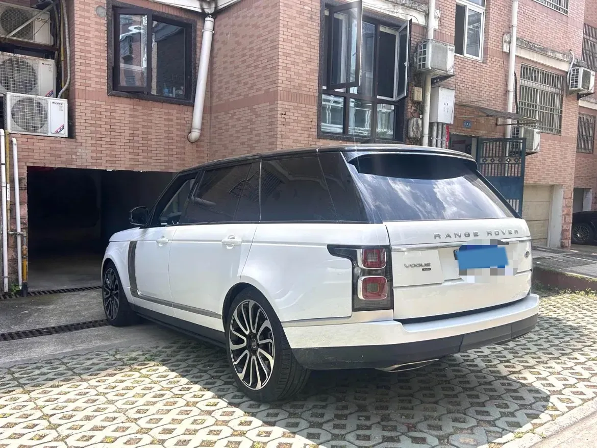 2022 Land Rover Range Rover 3.0T 400HP L6 8AT,autocango,china used car exporter,china ev exporter,chinese used car exporter,chinese used ev exporter