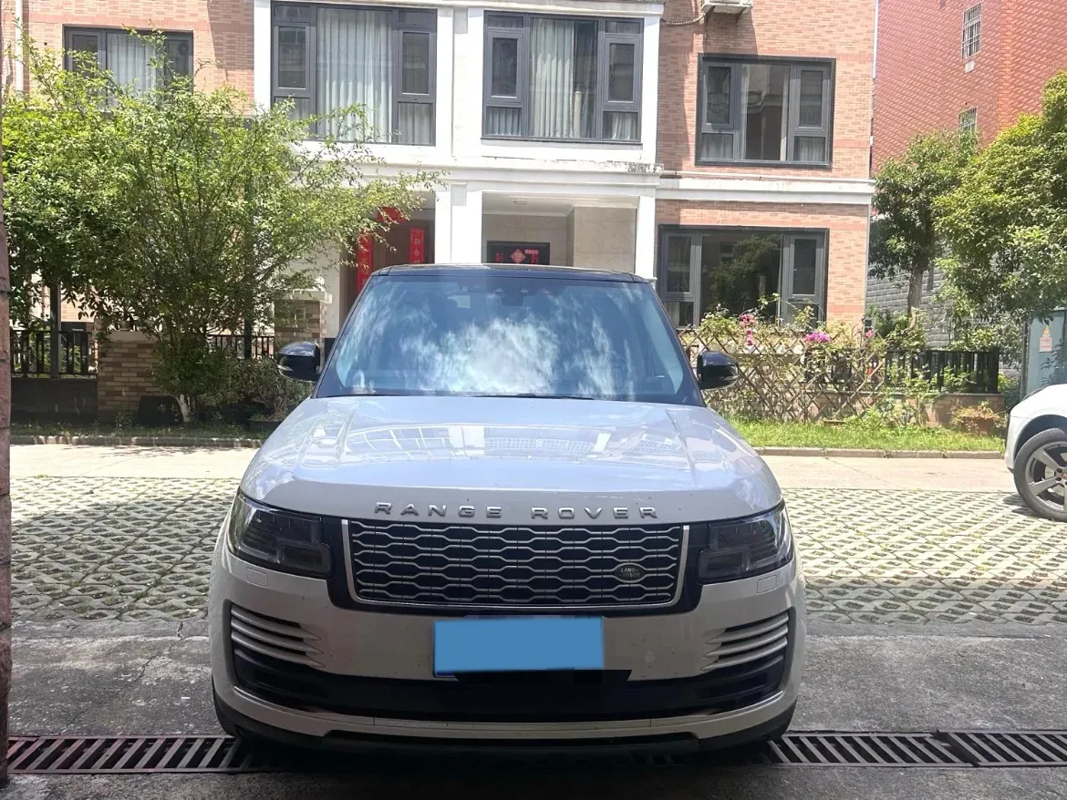 2022 Land Rover Range Rover 3.0T 400HP L6 8AT,autocango,china used car exporter,china ev exporter,chinese used car exporter,chinese used ev exporter