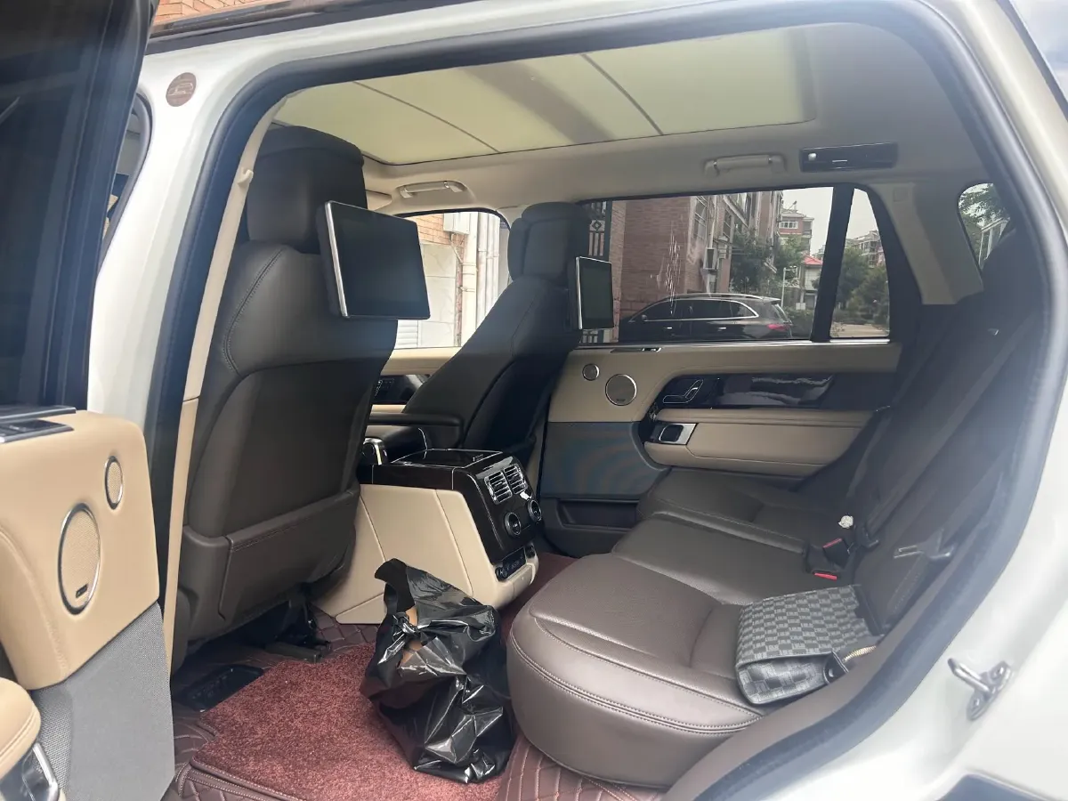 2022 Land Rover Range Rover 3.0T 400HP L6 8AT,autocango,china used car exporter,china ev exporter,chinese used car exporter,chinese used ev exporter