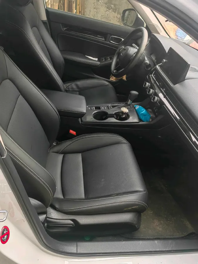 2023 Honda Civic 1.5T 182HP L4 CVT,autocango,china used car exporter,china ev exporter,chinese used car exporter,chinese used ev exporter