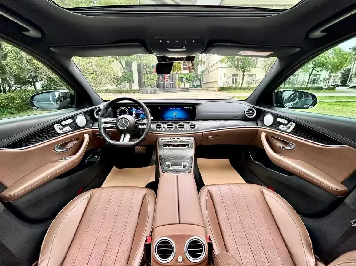 2021 Mercedes-Benz E Class 2.0T 258HP L4 9AT,autocango,china used car exporter,china ev exporter,chinese used car exporter,chinese used ev exporter