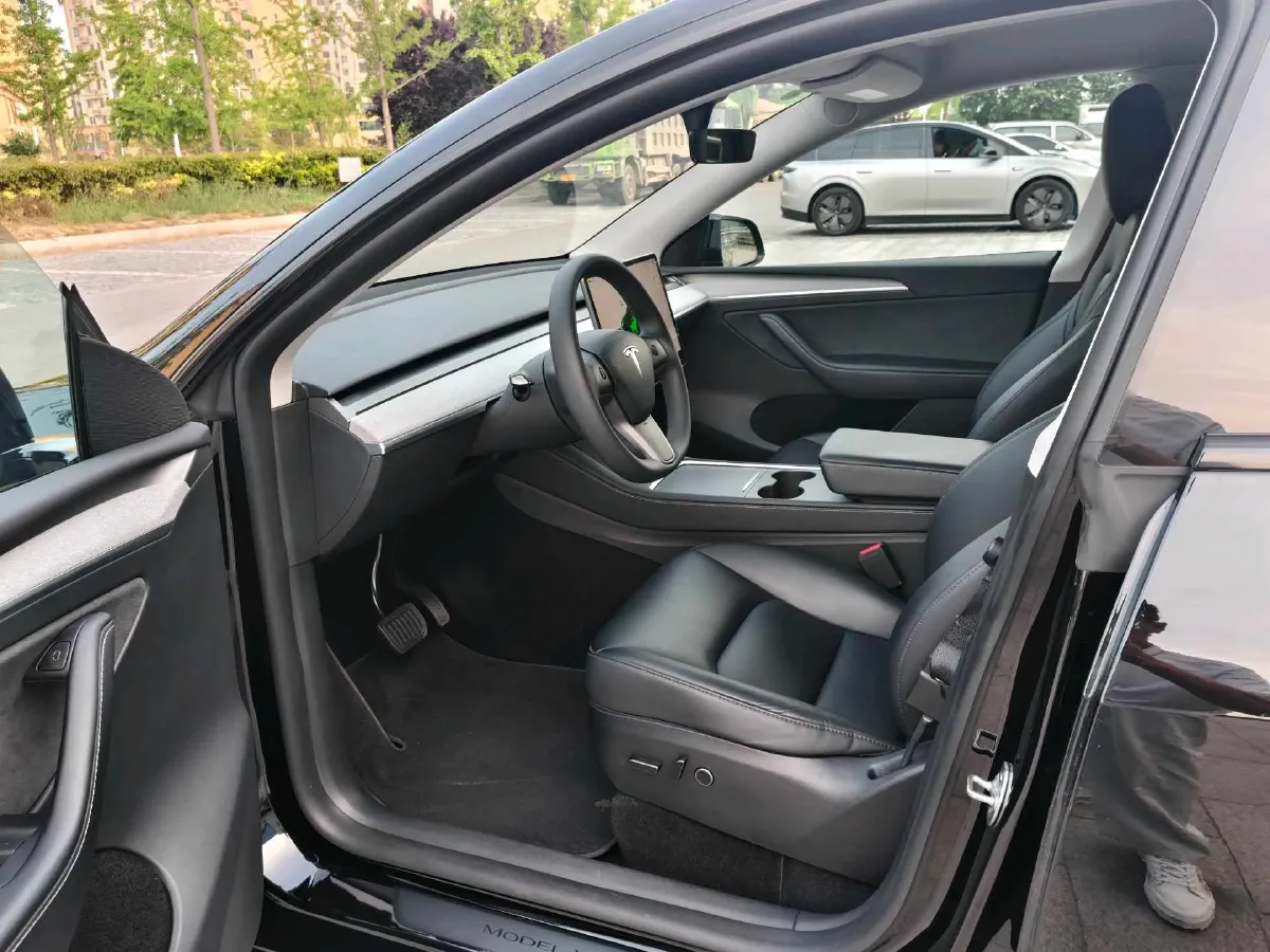 2023 Tesla Model Y BEV 78.4KWH,autocango,china used car exporter,china ev exporter,chinese used car exporter,chinese used ev exporter