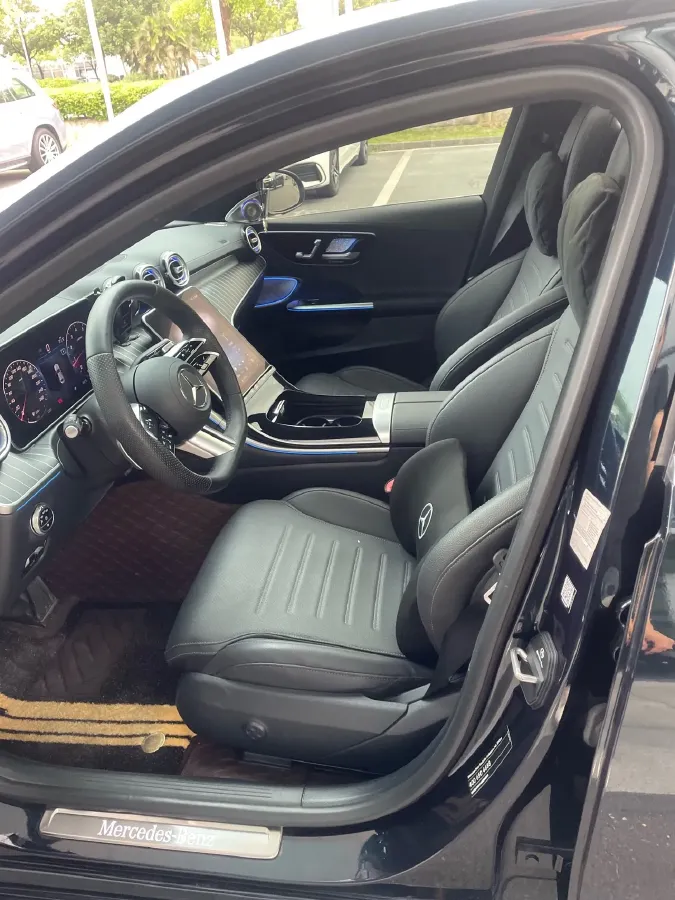 2024 Mercedes-Benz C Class 1.5T 204HP L4 9AT,autocango,china used car exporter,china ev exporter,chinese used car exporter,chinese used ev exporter