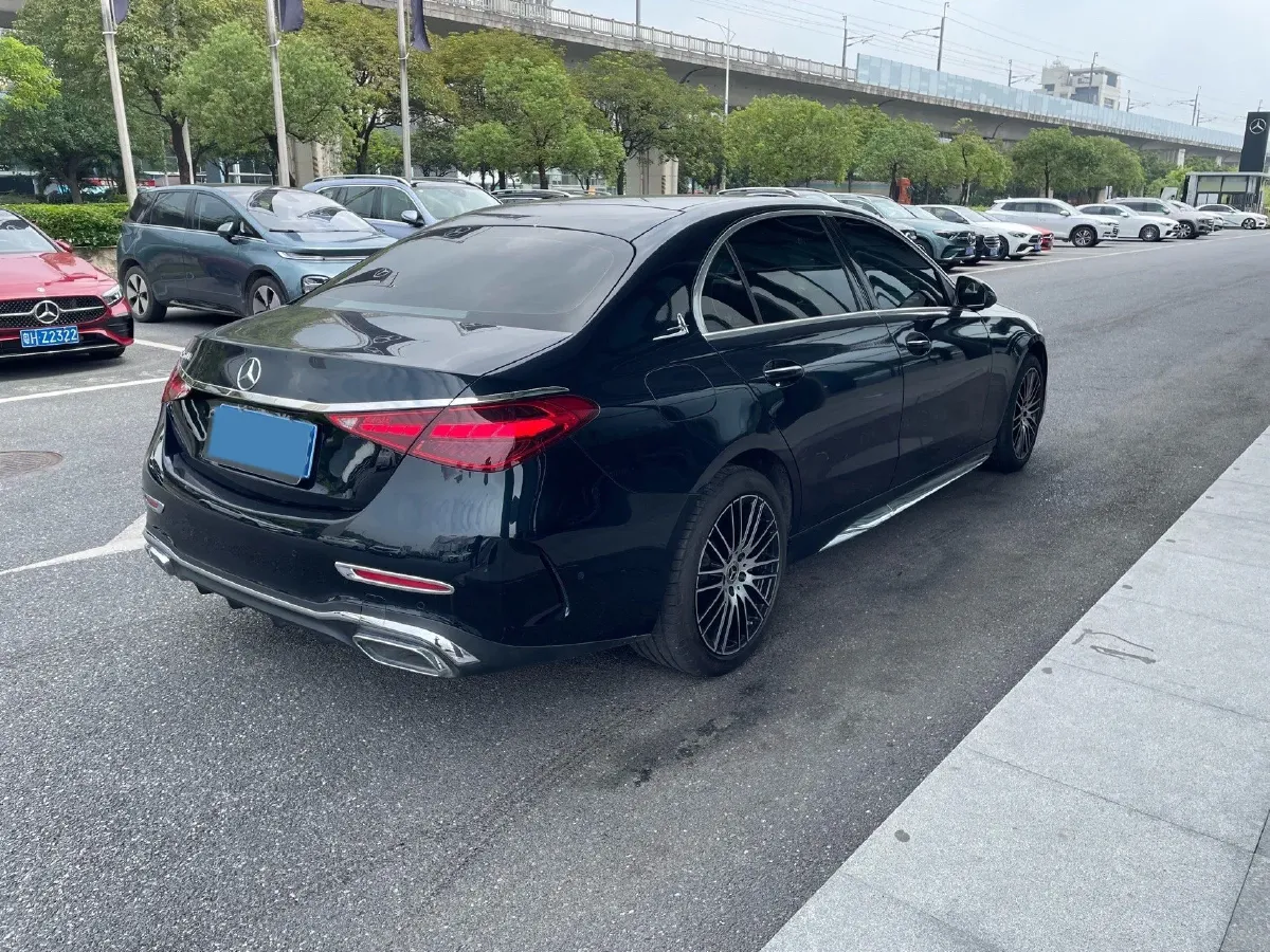 2024 Mercedes-Benz C Class 1.5T 204HP L4 9AT,autocango,china used car exporter,china ev exporter,chinese used car exporter,chinese used ev exporter