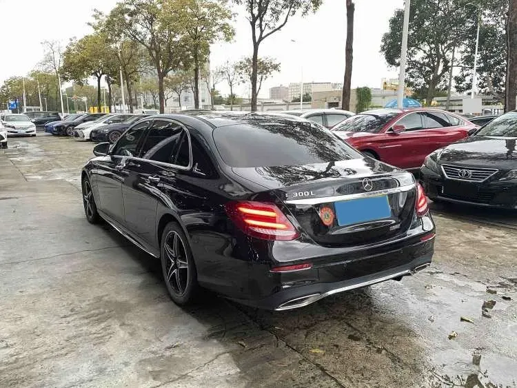 2020 Mercedes-Benz E Class 2.0T 258HP L4 9AT,autocango,china used car exporter,china ev exporter,chinese used car exporter,chinese used ev exporter
