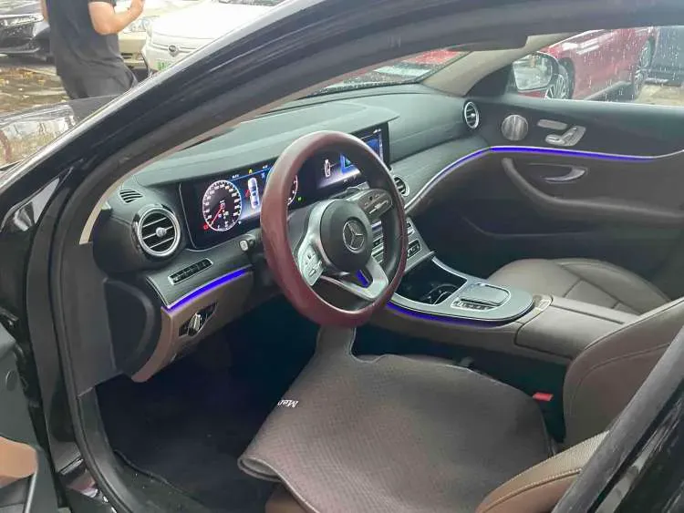 2020 Mercedes-Benz E Class 2.0T 258HP L4 9AT,autocango,china used car exporter,china ev exporter,chinese used car exporter,chinese used ev exporter