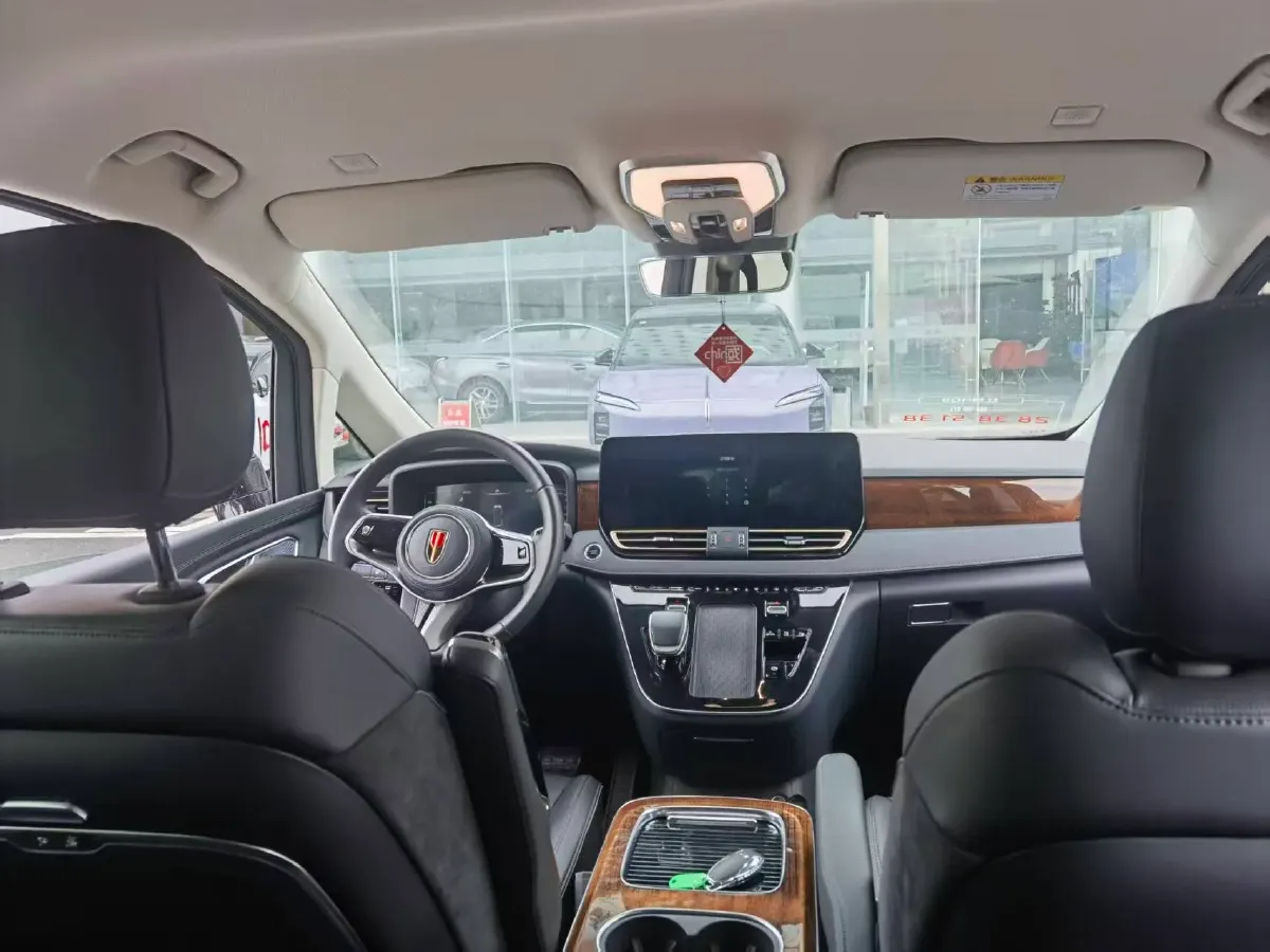 2023 HongQi HQ9 2.0T 252HP L4 8AT,autocango,china used car exporter,china ev exporter,chinese used car exporter,chinese used ev exporter