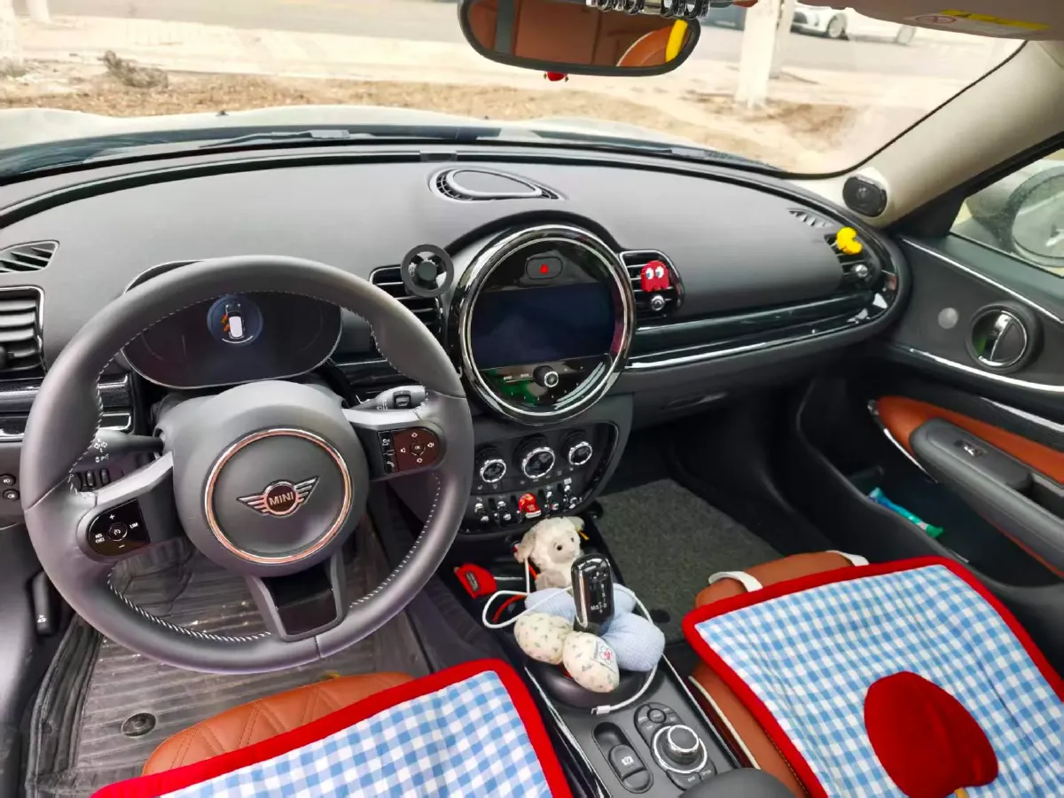 2023 MINI CLUBMAN 1.5T 136HP L3 7DCT,autocango,china used car exporter,china ev exporter,chinese used car exporter,chinese used ev exporter