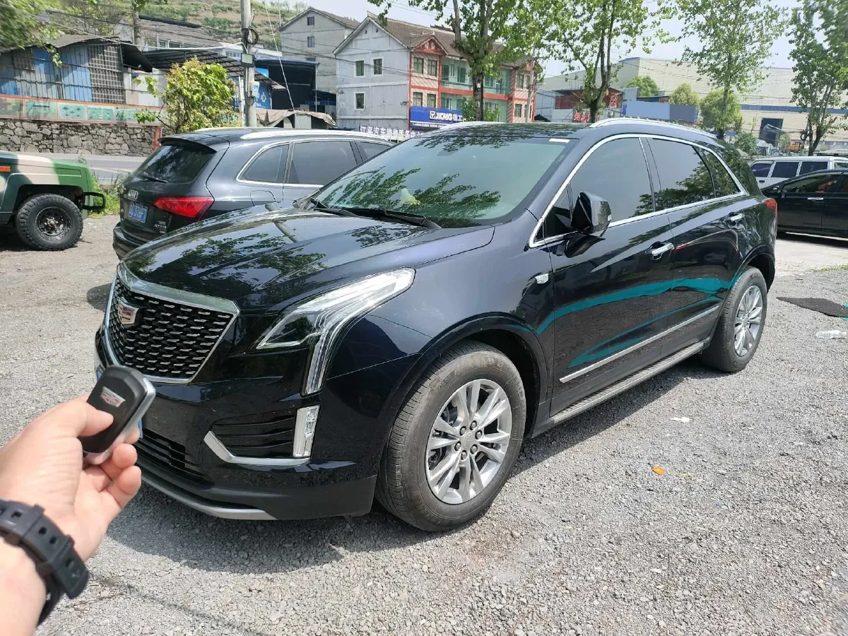 2022 Cadillac XT5 2.0T 237HP L4 9AT,autocango,china used car exporter,china ev exporter,chinese used car exporter,chinese used ev exporter