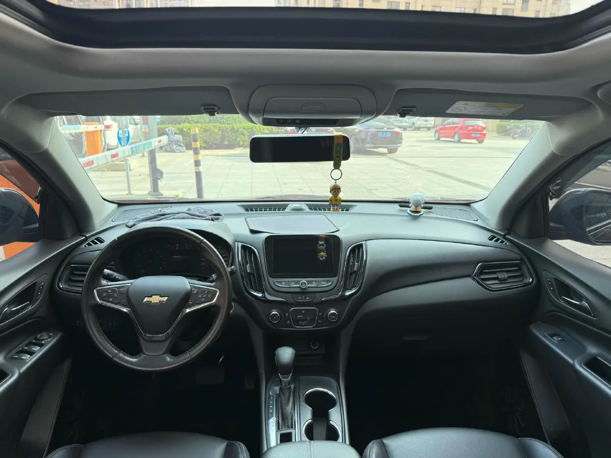 2022 Chevrolet Equinox 1.5T 169HP L4 6AT,autocango,china used car exporter,china ev exporter,chinese used car exporter,chinese used ev exporter
